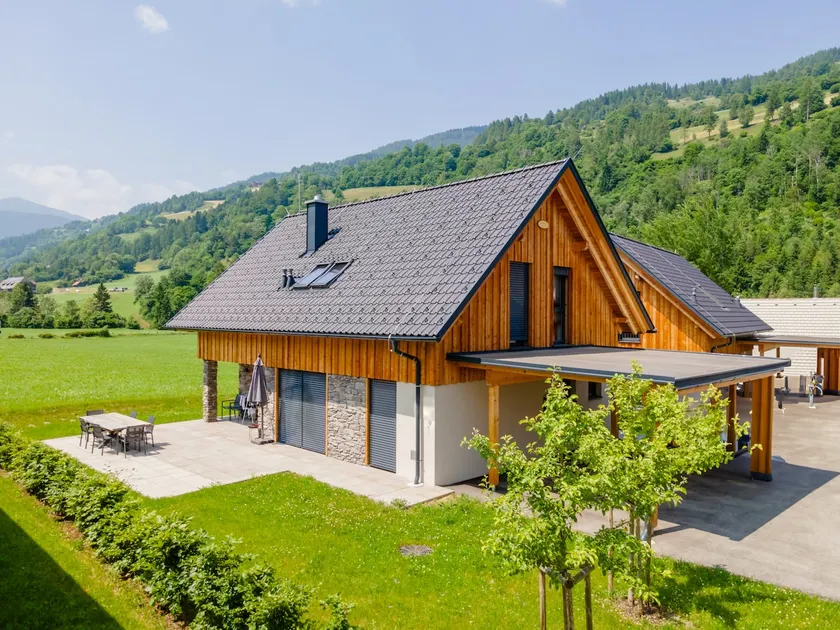 Detached luxury chalet - Image 1