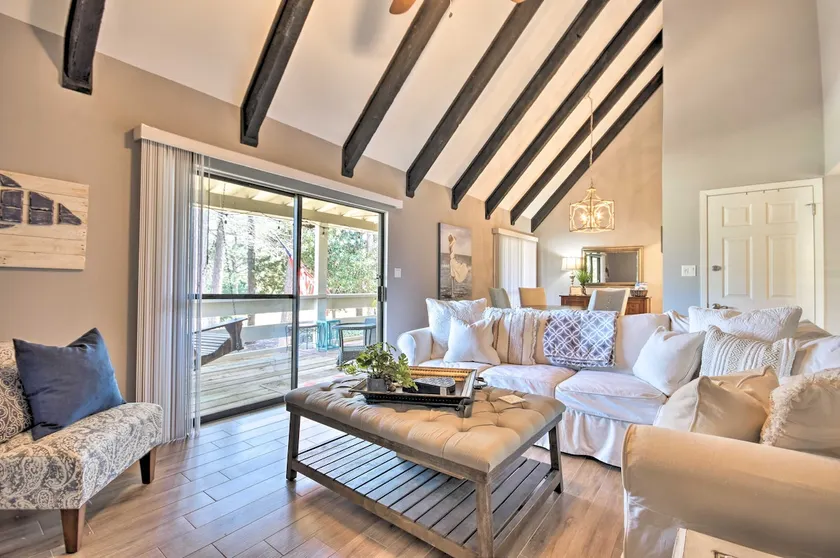 Condo de complexe : vue sur le golf et l'étang, à pied de la plage - Image 1