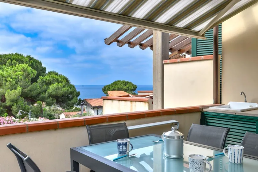 Familienfreundliches Ferienhaus mit Terrasse | Strand in der Nähe | Perfekt für die Arbeit von Zuhause | Haustierfreundlich - Image 1