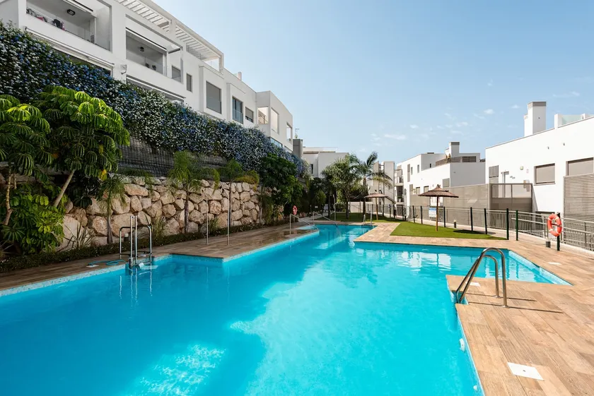 Baviera Hills 1a - Image 1