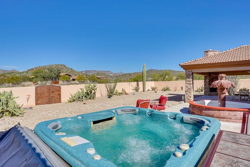 Outdoor Oasis! Group-Friendly Cave Creek Retreat - Image 1