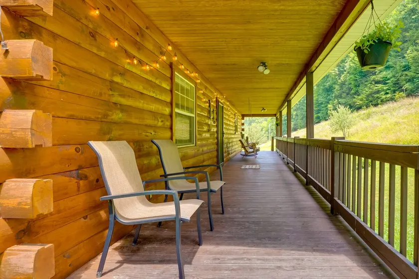 Serene Mountain Retreat on 40 Acres w/ Fire Pit! - Image 1