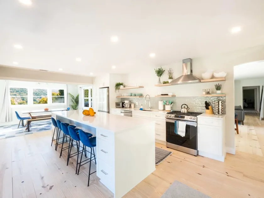 Renovated Downtown Great Barrington House - Image 1