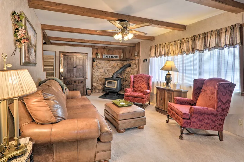 'The Lakehouse' Lovely Wappapello Country Home! - Image 1