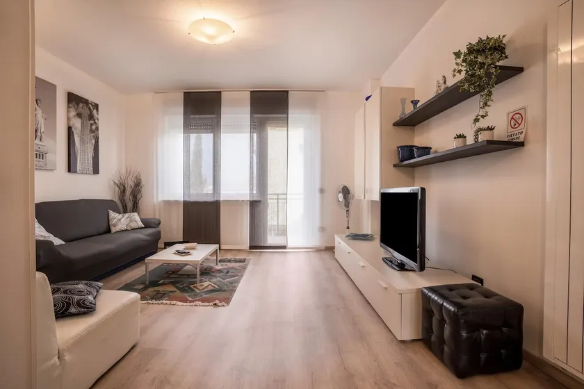 Verde House 2 - Image 1