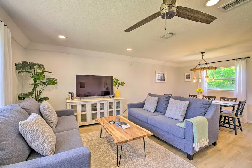 Quiet Satellite Beach Home w/ Lanai, Walk to Beach - Image 1