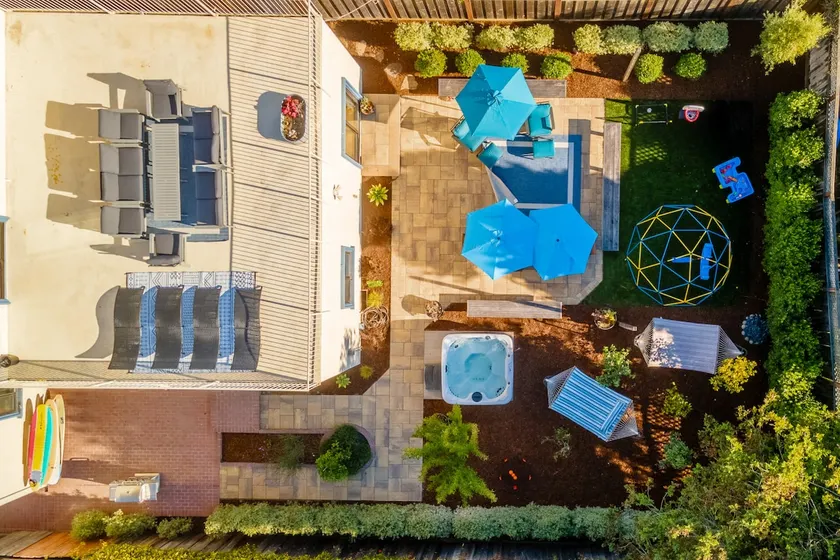 Oceanview Family Playground - Image 1