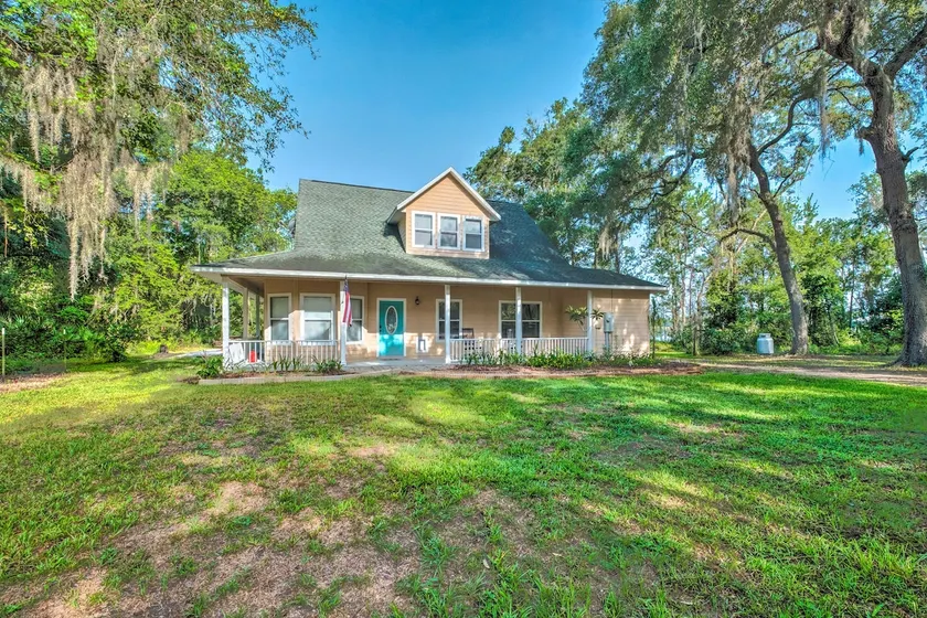 Lovely Hawthorne Home w/ Private Boat Dock! - Image 1