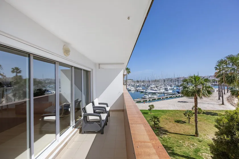 Marina Elegance by Lagos - Image 1
