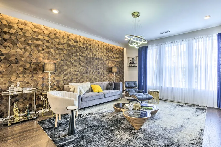 Tasteful Durham Townhome - 6 Mi to Downtown! - Image 1