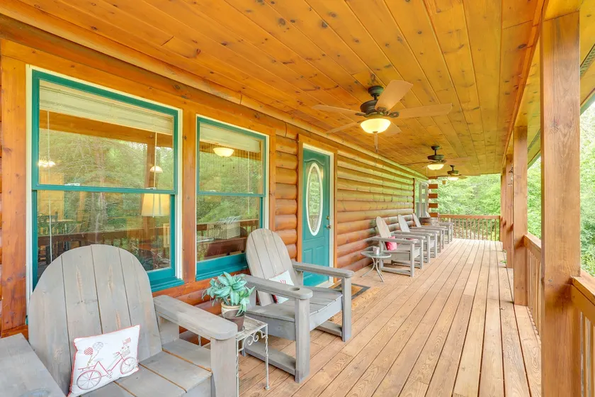 Hot Tub Soaks! 'Moonshine Manor' Near Lake Lure - Image 1