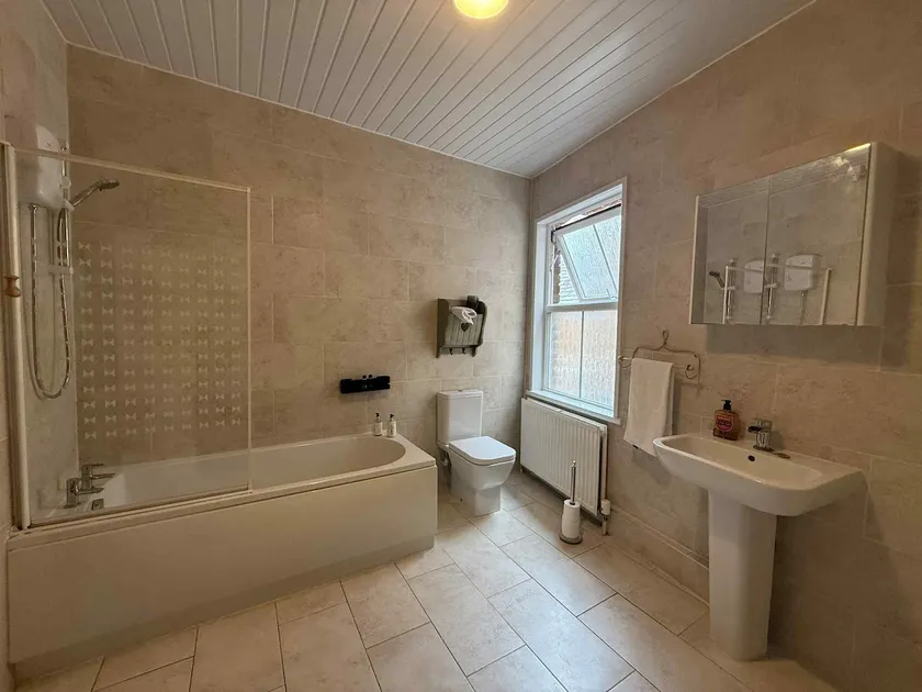 Country House-Private Bathroom-Two-Bedroom - Image 1