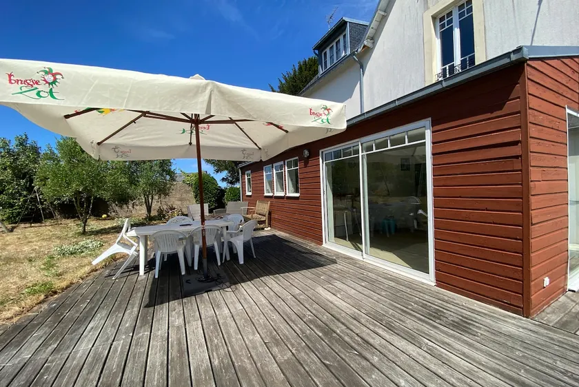 CARANTEC FAMILY HOME WITH GARDEN 8 people - Image 1