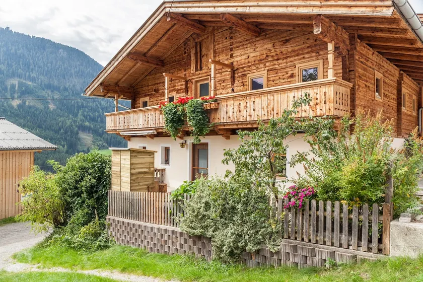 Casa de vacaciones Neuhaus Alm con vistas a la montaña, terraza abierta y wifi - Image 1