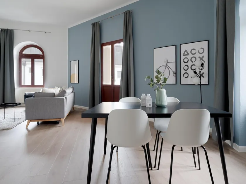 Dresden Hoyerswerdaer Str | Two-Bedroom Suite XXL - Image 1