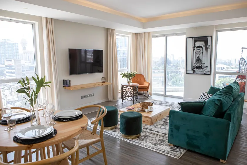 Capital M Emerald One and Two Bedrooms by YourHost Nairobi - Image 1
