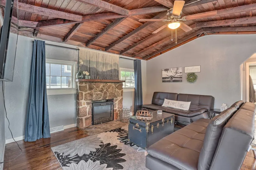 11 Mi to Dtwn Branson: Cottage in Rockaway Beach! - Image 1