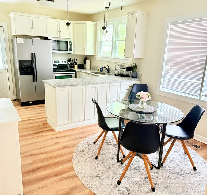 Jo Mac Cottage- Quiet Home near UNC Chapel Hill - Image 1
