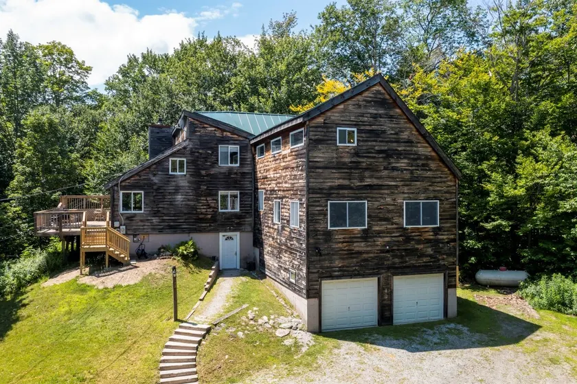 5BR Ski Chalet: Hot Tub, Sauna, Game Room - Image 1