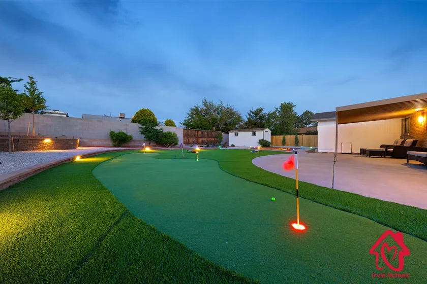 Casa De Paradise Hills - Image 1