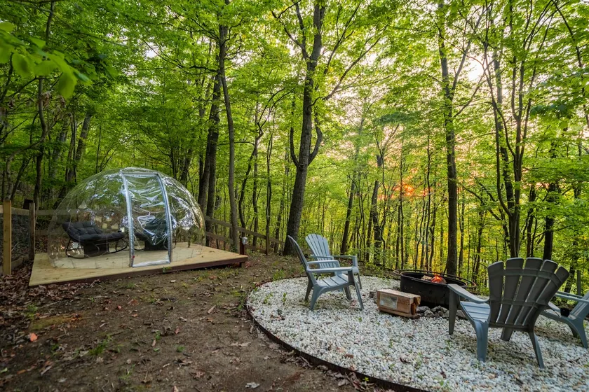 Geodome · Fire Pit · Pet Friendly · Ridgeline View - Image 1