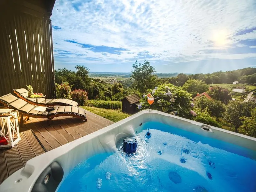 Ferienhaus mit Whirlpool, Grill und Terrasse | Haustiere sind willkommen - Image 1
