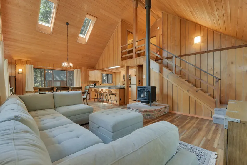Mountain Gem- Pet Friendly, Access to Lake - Image 1