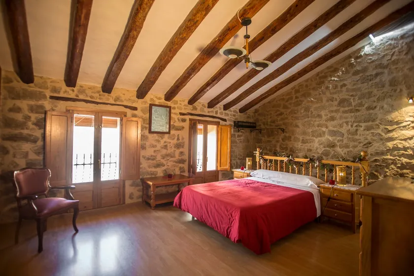 Rural house in Caseres, Matarraña and Terra Alta. - Image 1