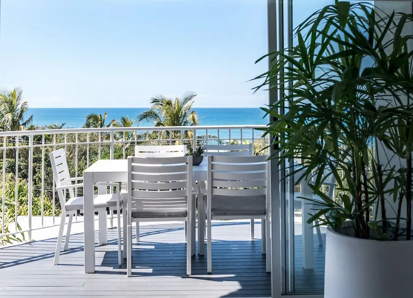 10 Andari, Sunshine Beach ~ Beachside Luxury Home - Image 1