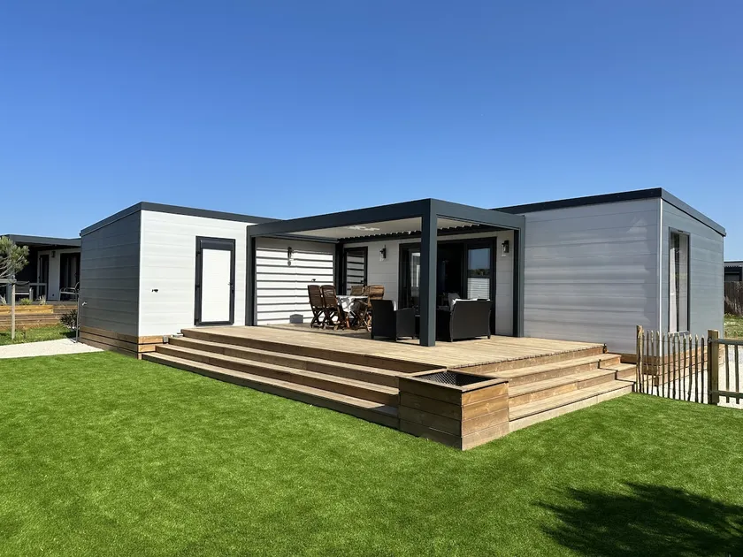 Chalet für 6 in einem Anwesen mit Pool - Image 1