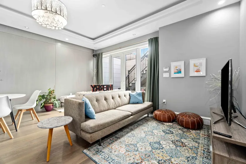Family guest suite in Marpole - Image 1