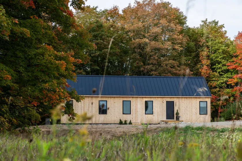 Hidden Acres Vestur Cabin - Image 1