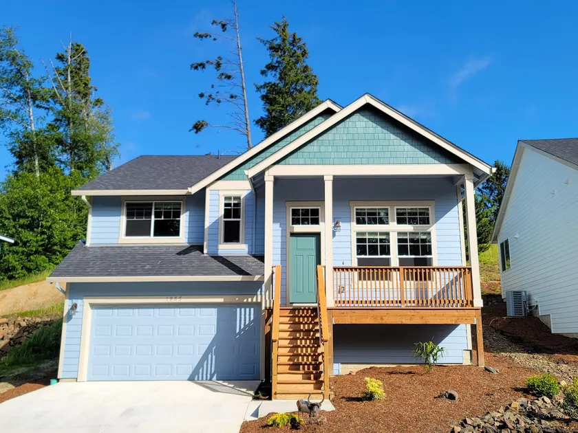 Ocean Highlands Hideaway - Image 1