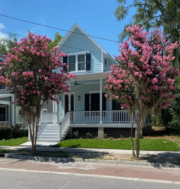 Newly Listed Duke St Cottage - Downtown Beaufort - Image 1