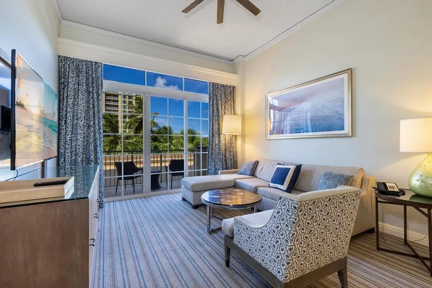 Emerald Ocean View - 1BR Suite @Ritz Carlton KeyBi - Image 1