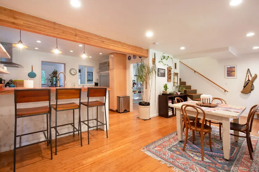 Nature Haven Retreat- Redwood Seclusion & Hot tub! - Image 1