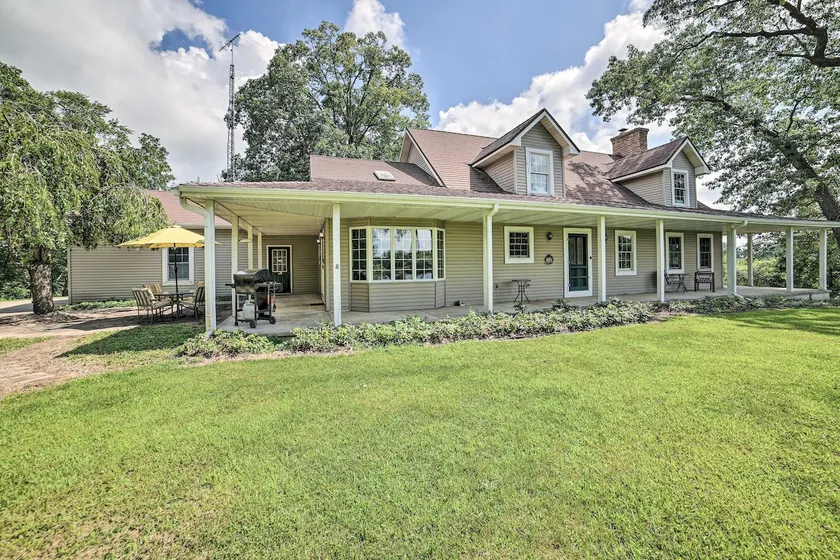 Family Friendly! Long Noble Lake Gem w/ Game Room - Image 1
