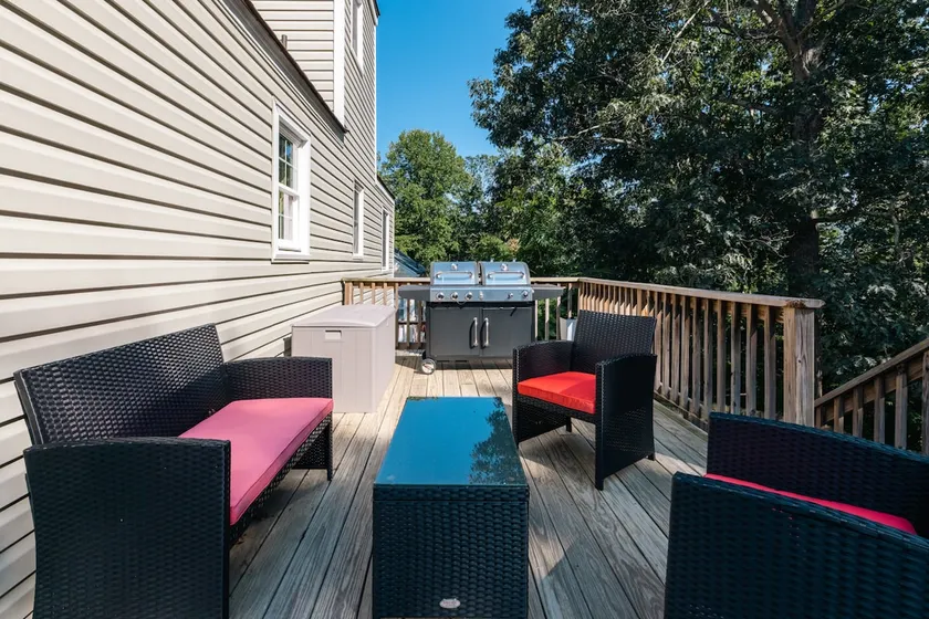 Holiday Getaway Near Wintergreen & Charlottesville - Image 1