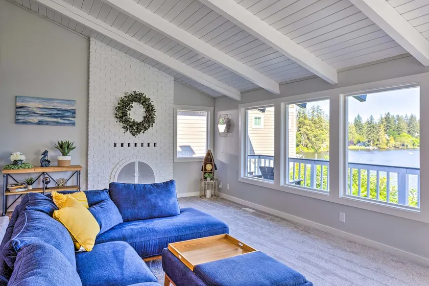Lakeside Lacey Gem w/ Sauna + Private Dock - Image 1