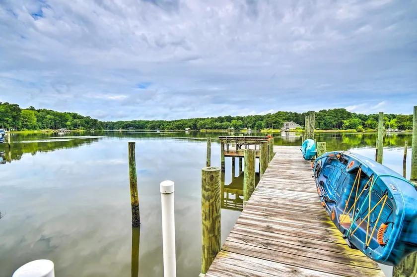 Relaxing Riverfront Cottage w/ Boat Dock! - Image 1