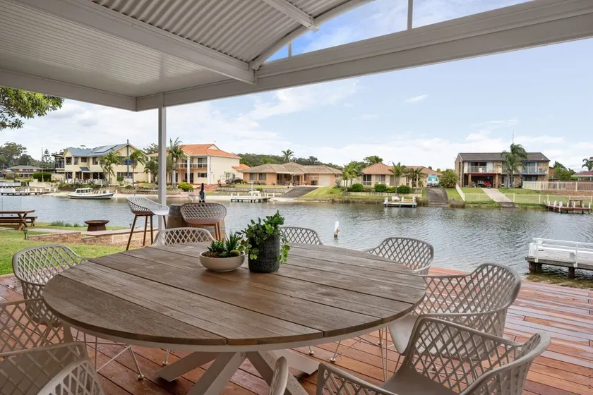 Pelican Waters - Image 1