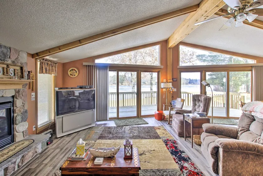 Waterfront Friendship Home w/ Private Pier! - Image 1