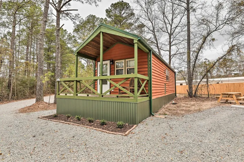 Charming New Bern Log Cabin - Pets Welcome! - Image 1