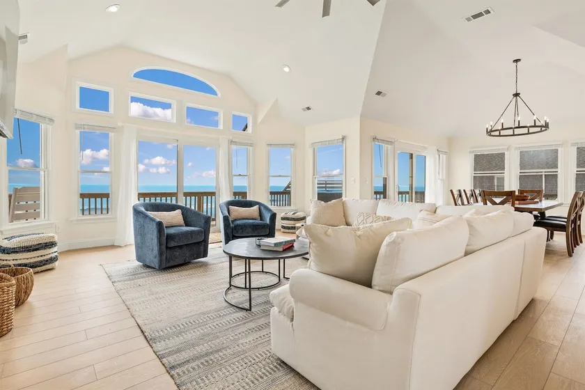 Luxury Oceanfront HGTV Retreat | HotTub, Game Room - Image 1
