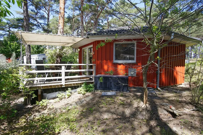 Tipi 365 Vacation Home - Beachfront vacation home with a terrace - Tipi Vacation Home - Image 1