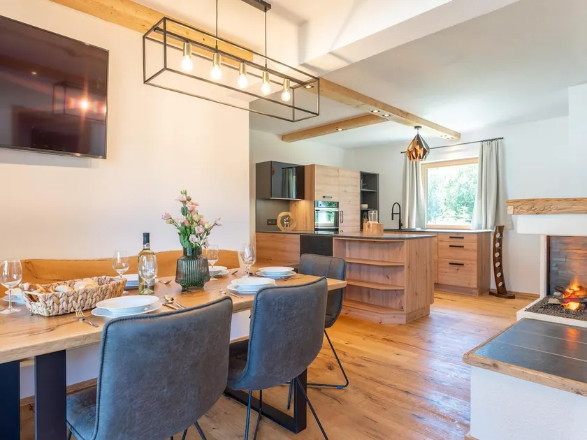 Exclusive apartment with private sauna - Image 1