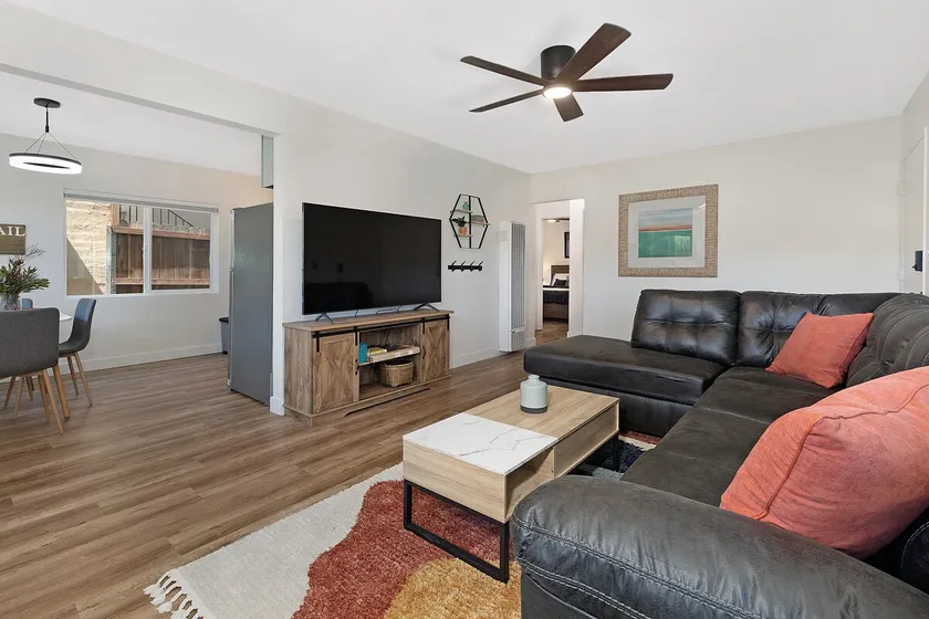 Updated 2 BD! Walk to Beach, Restaurants, & Bars! - Image 1