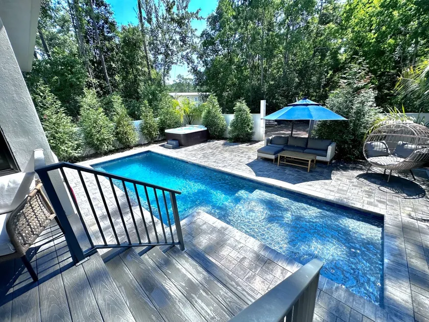 Santa Rosa Beach|Heated Pool|Pet Friendly|Hot Tub - Image 1