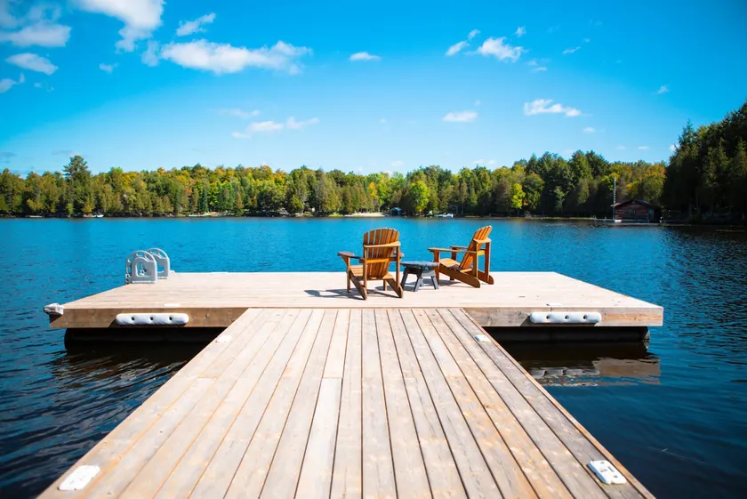 3BR Lakeside Retreat with Rustic Charm & Hot Tub - Image 1