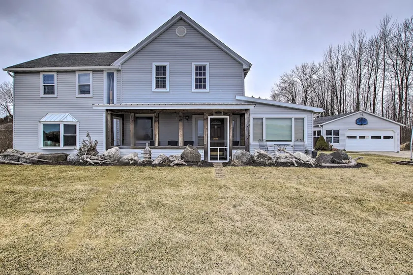Spacious Sheboygan Home w/ Grill & Fire Pit! - Image 1